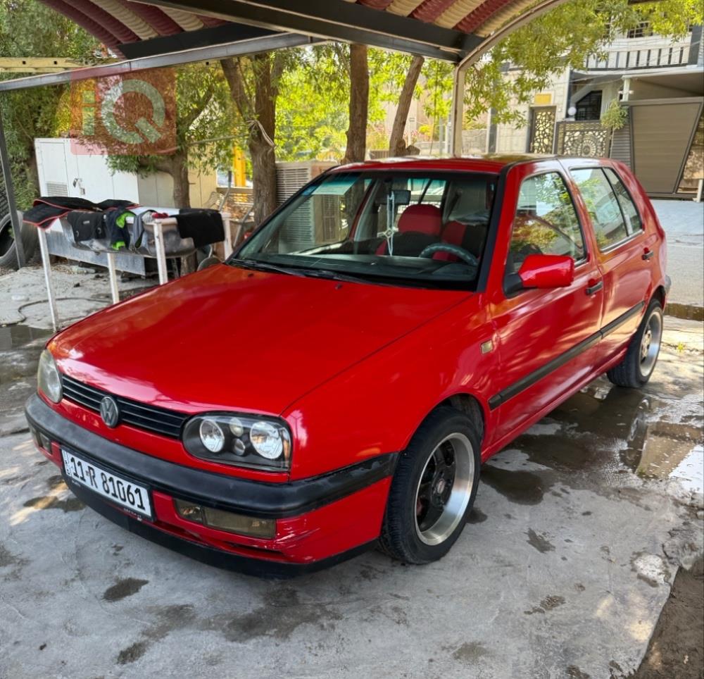 Volkswagen Golf